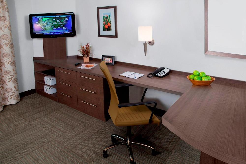 Candlewood Suites Bay City By Ihg Eksteriør bilde
