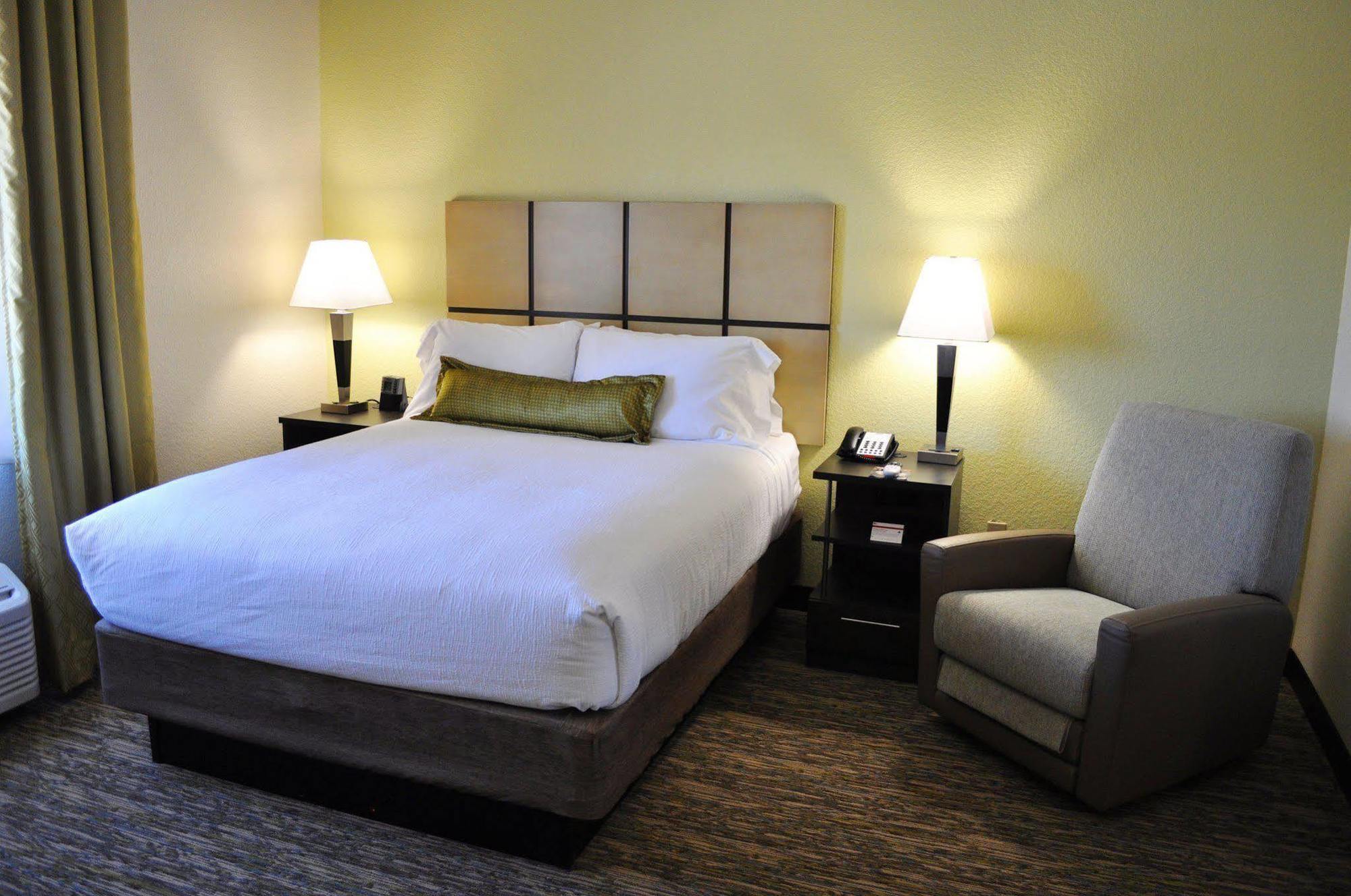 Candlewood Suites Bay City By Ihg Eksteriør bilde