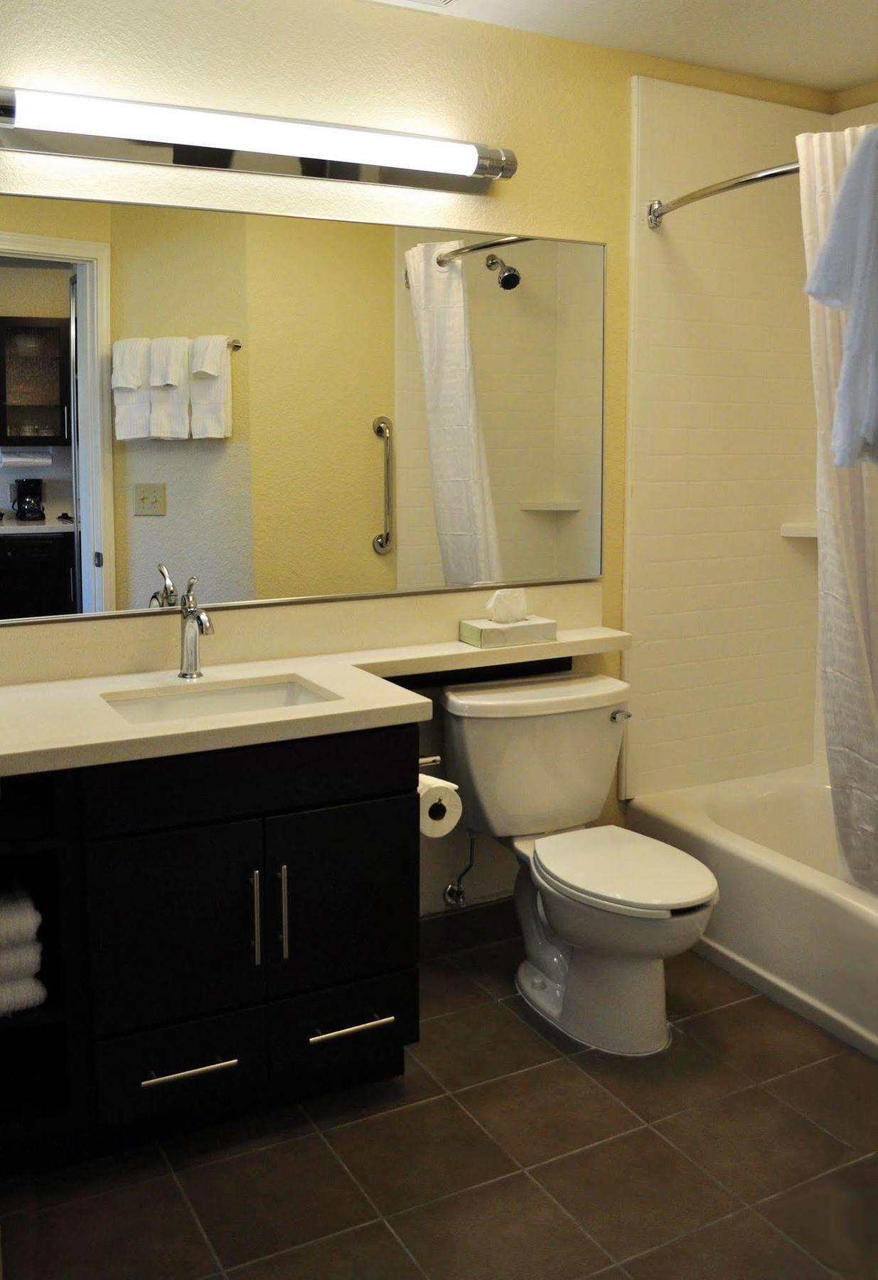 Candlewood Suites Bay City By Ihg Eksteriør bilde
