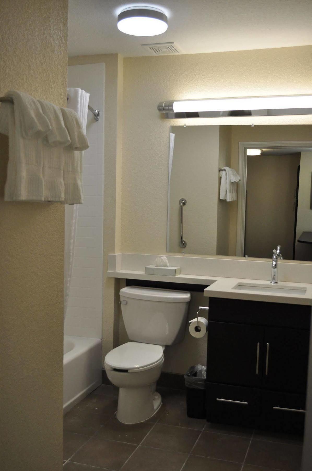 Candlewood Suites Bay City By Ihg Eksteriør bilde